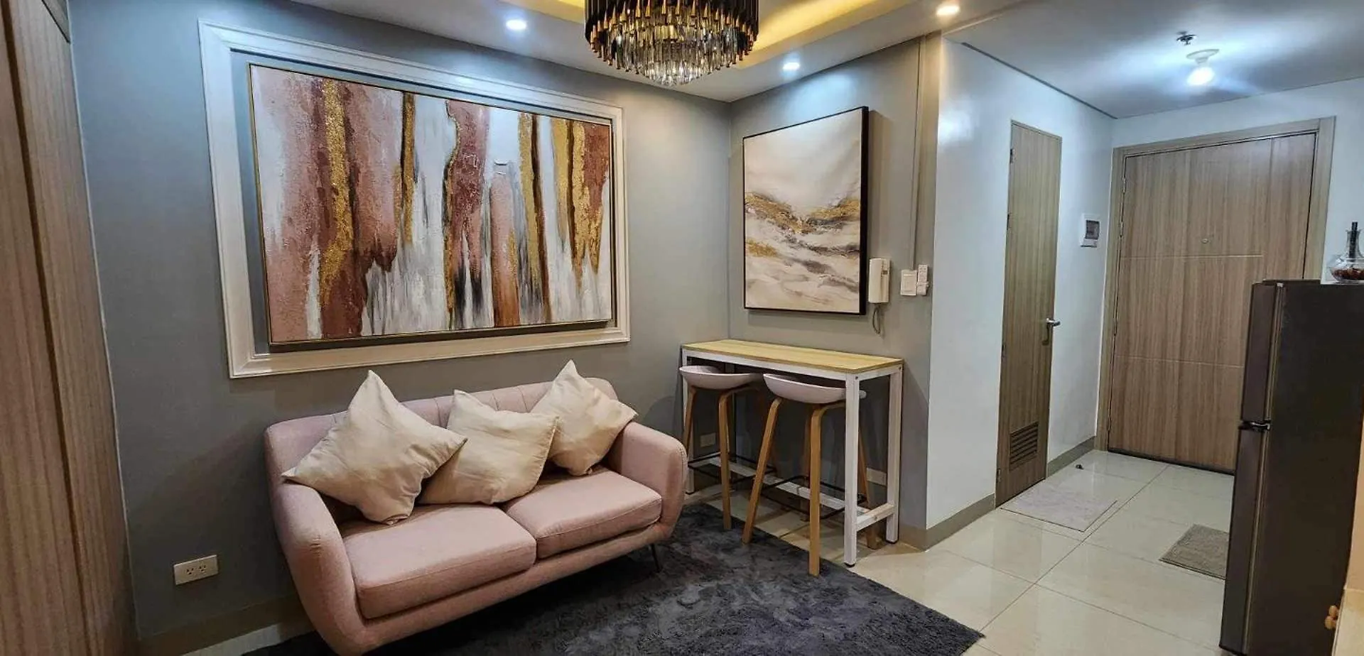 Perfect Blend Of Home & Comfort Manila