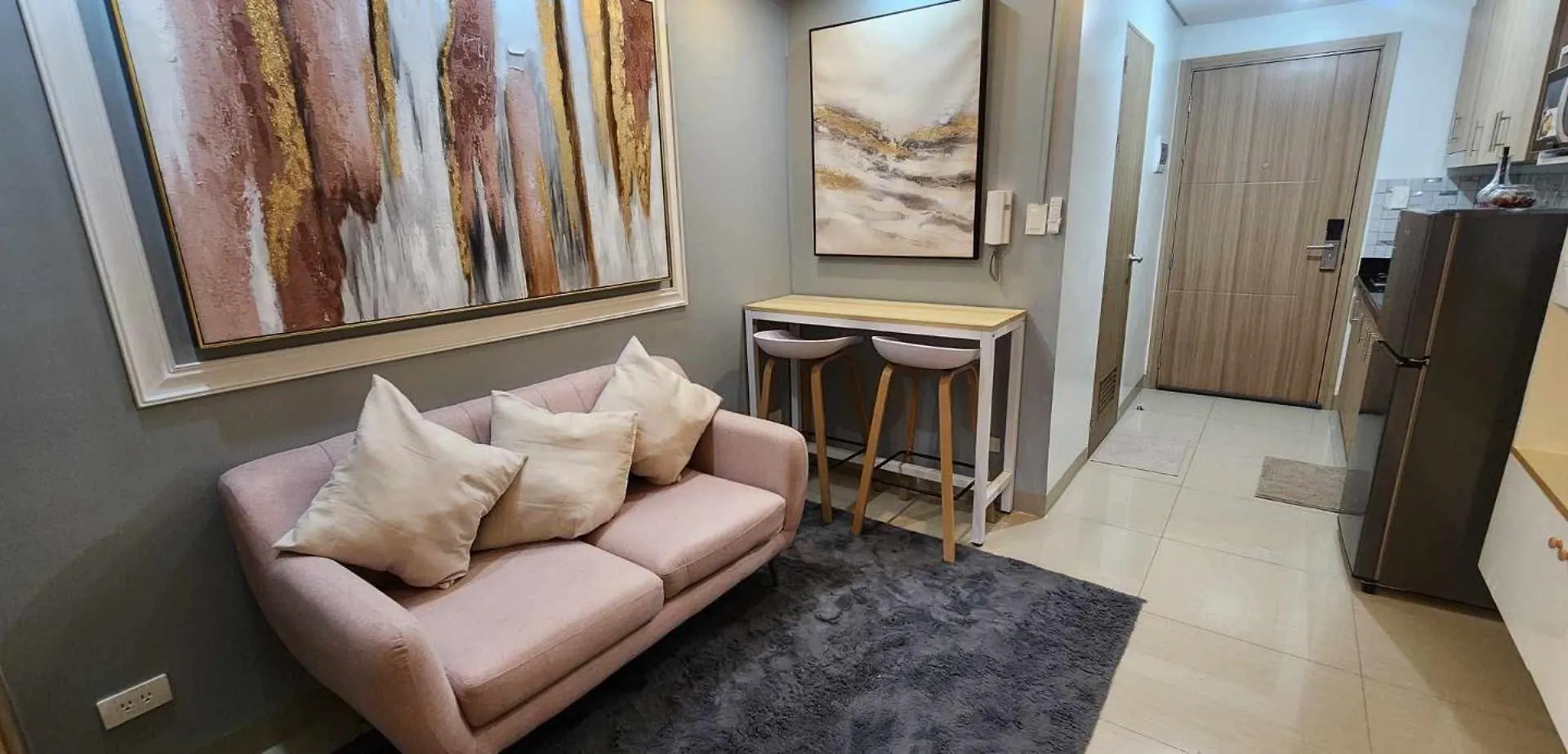 Perfect Blend Of Home & Comfort Manila